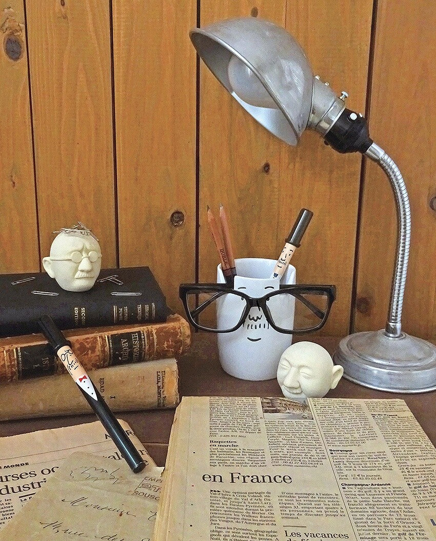 DECOLE Uncle Eye-glasses and Pen Holder